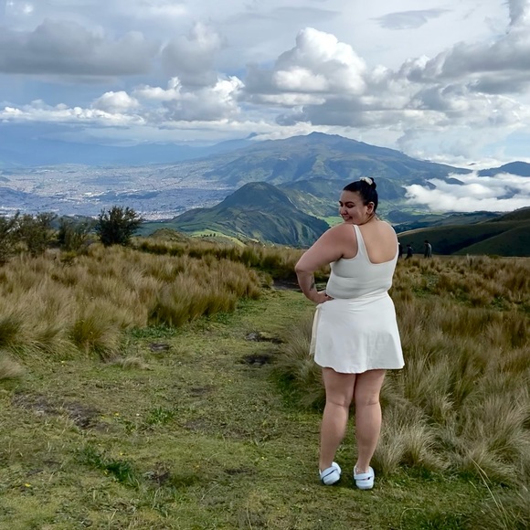 Meet your Posher, P - Picture 5 of 6